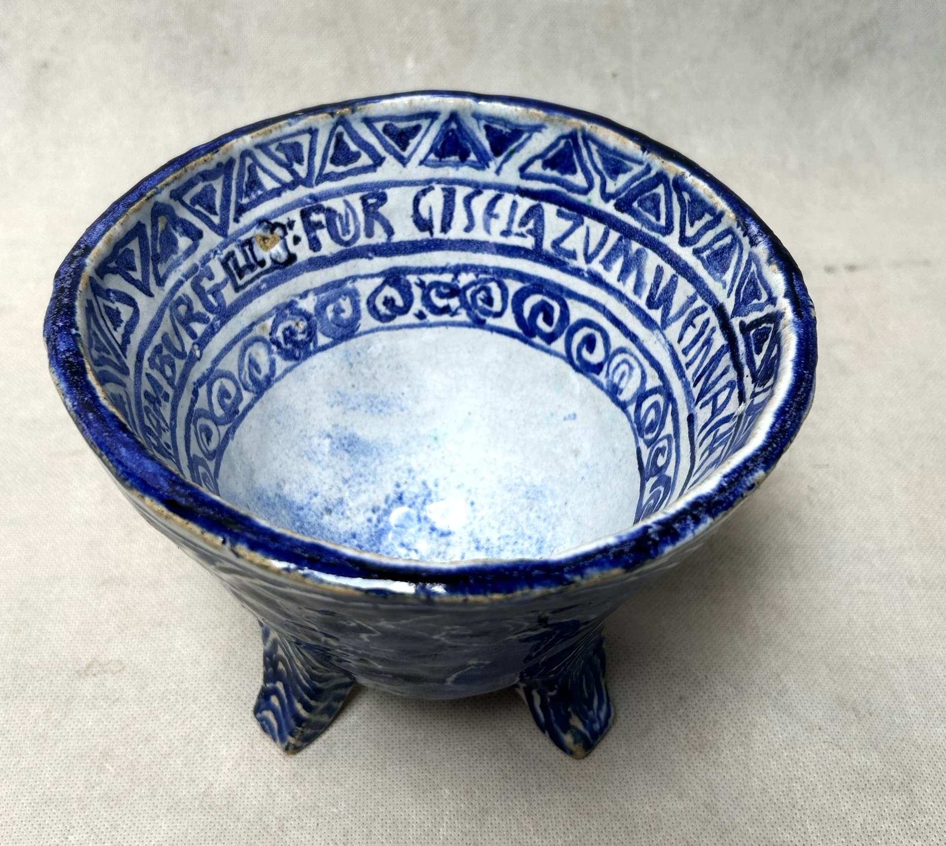 Planter, blue, ceramic, early 20th c. - 310598