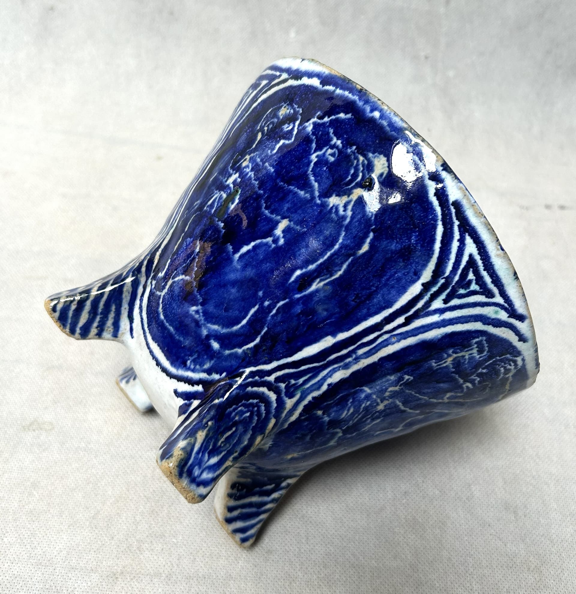Planter, blue, ceramic, early 20th c. - 310599