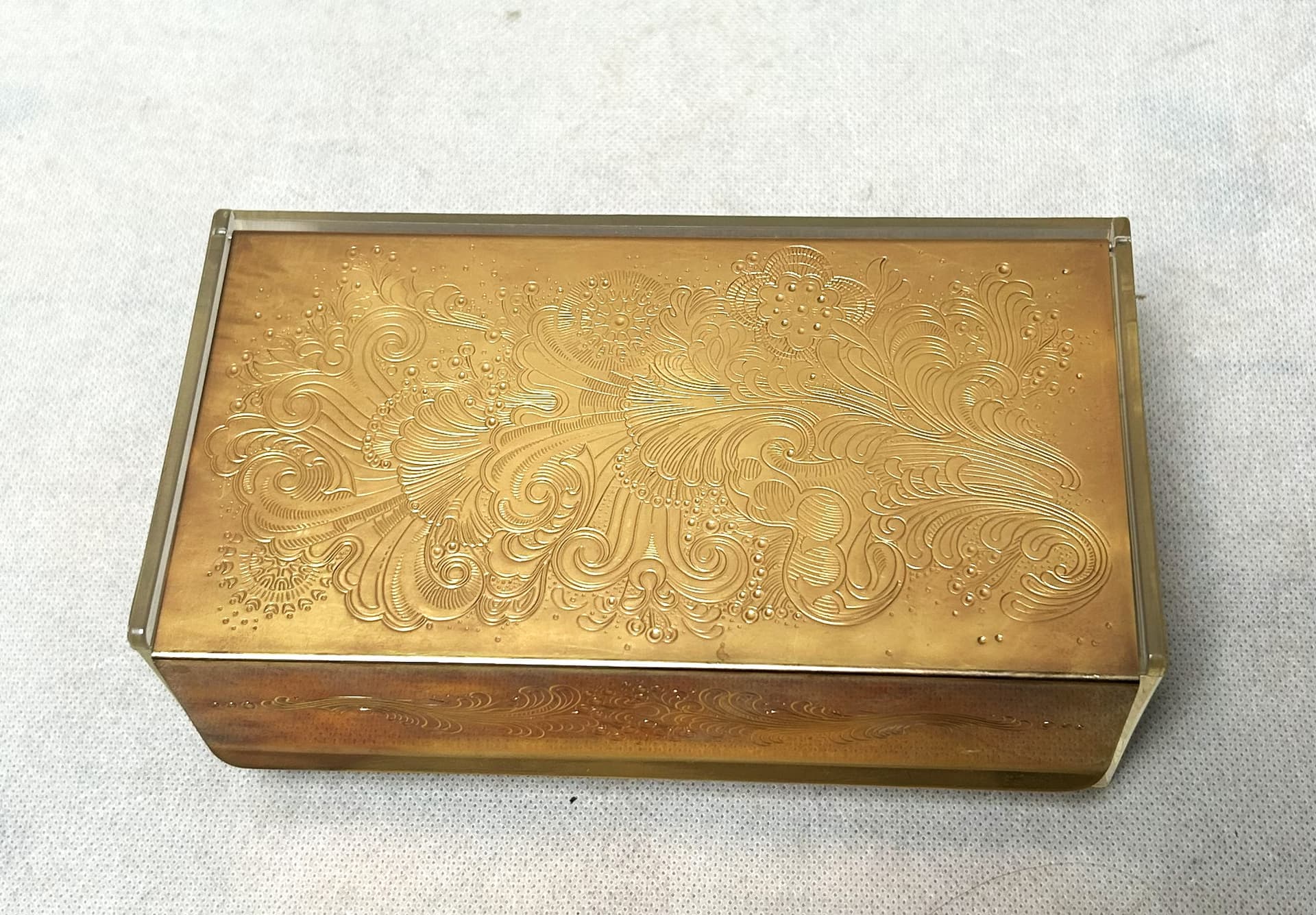 Set of jewelry box and bowl S-Collection, gold metal, transparent acrylic, by S. Kupetz, WMF, Germany, 1970s. - 310612
