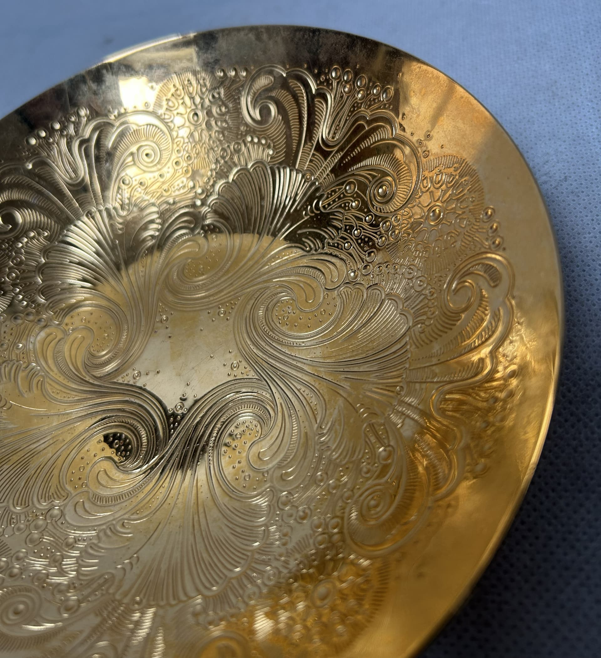 Set of jewelry box and bowl S-Collection, gold metal, transparent acrylic, by S. Kupetz, WMF, Germany, 1970s. - 310615