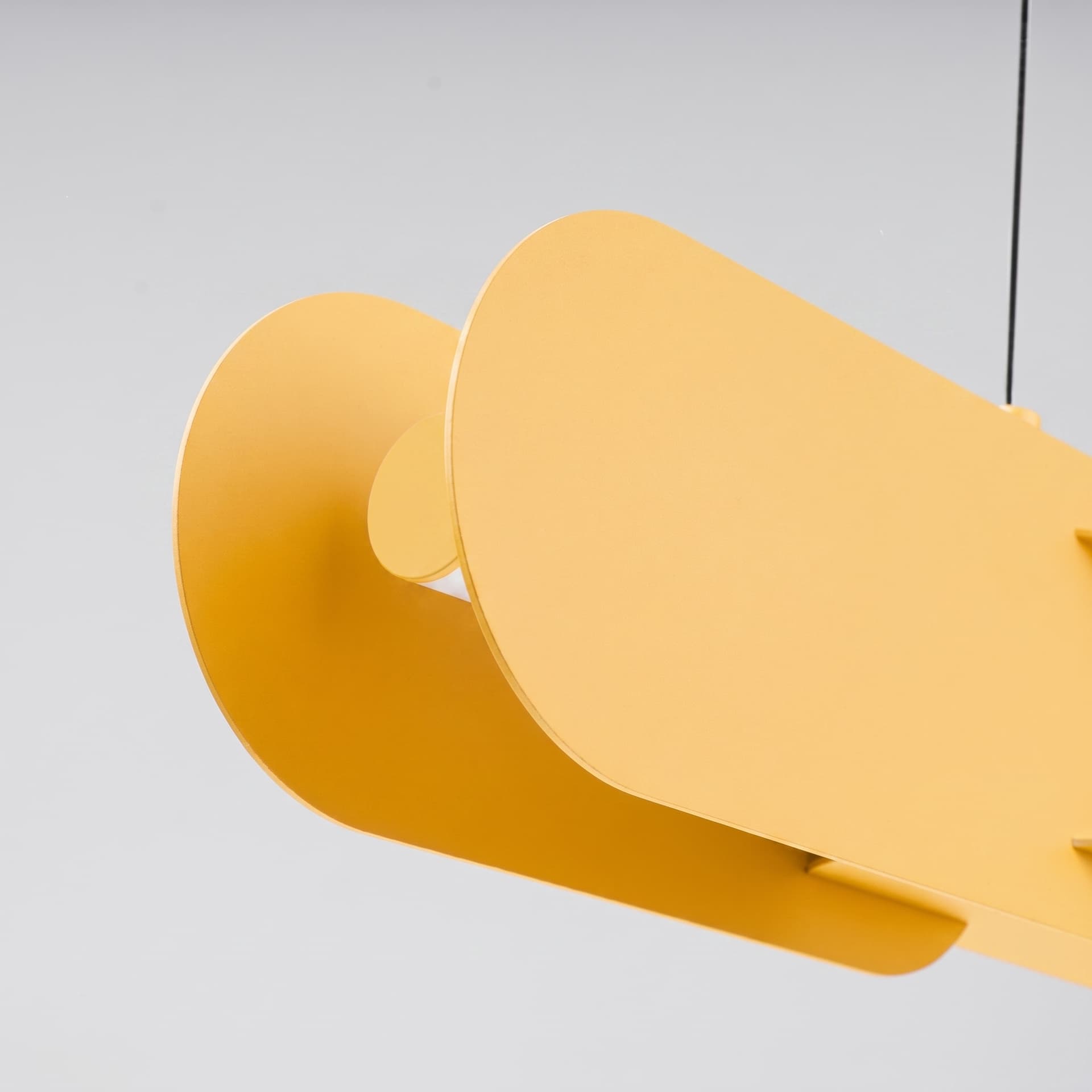 Pendant lamp CHAIN 91 cm, yellow, Thoro - 310711