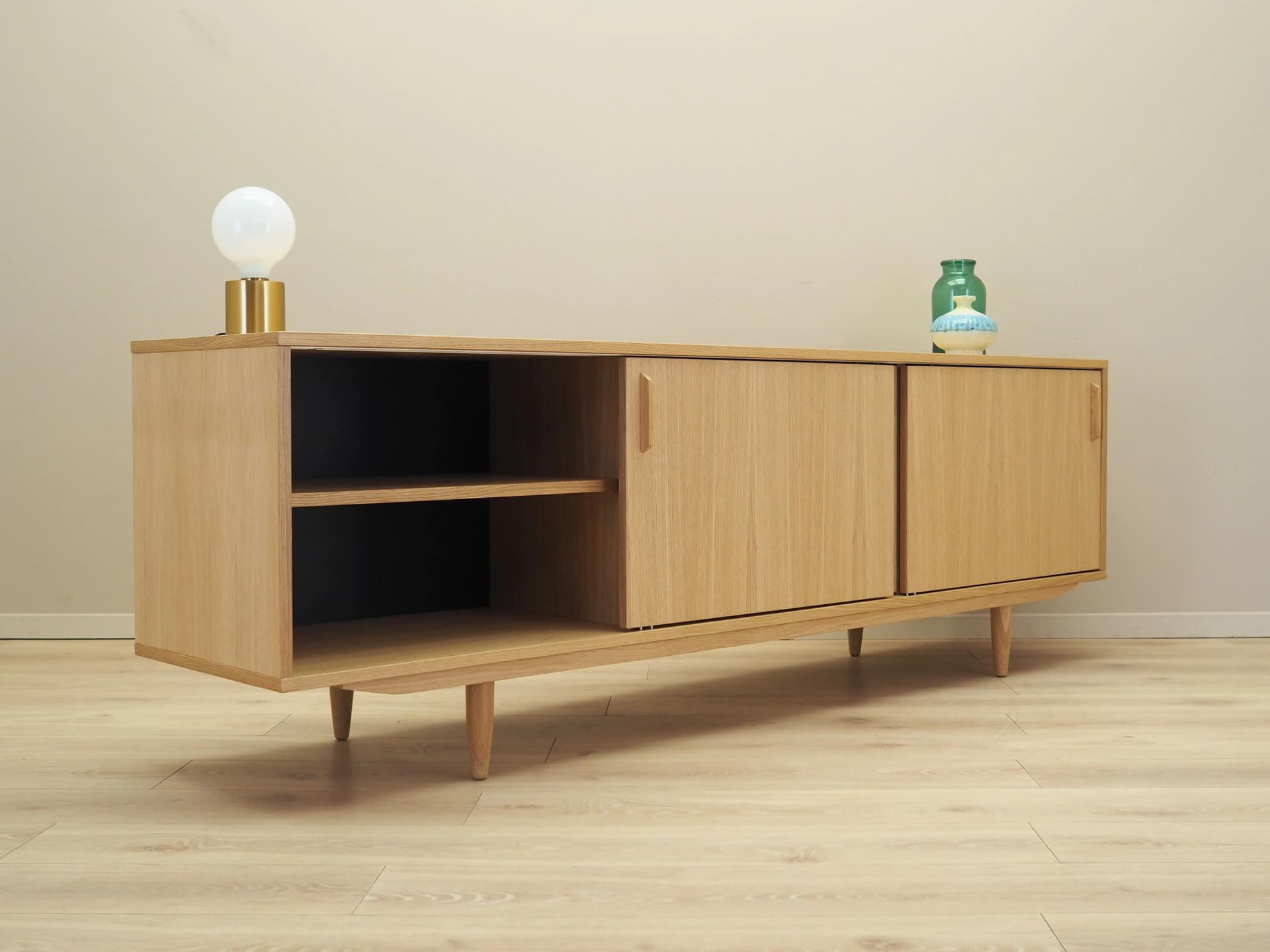 Sideboard skandynawski, dąb żółty, Dania, lata 60. - 22945