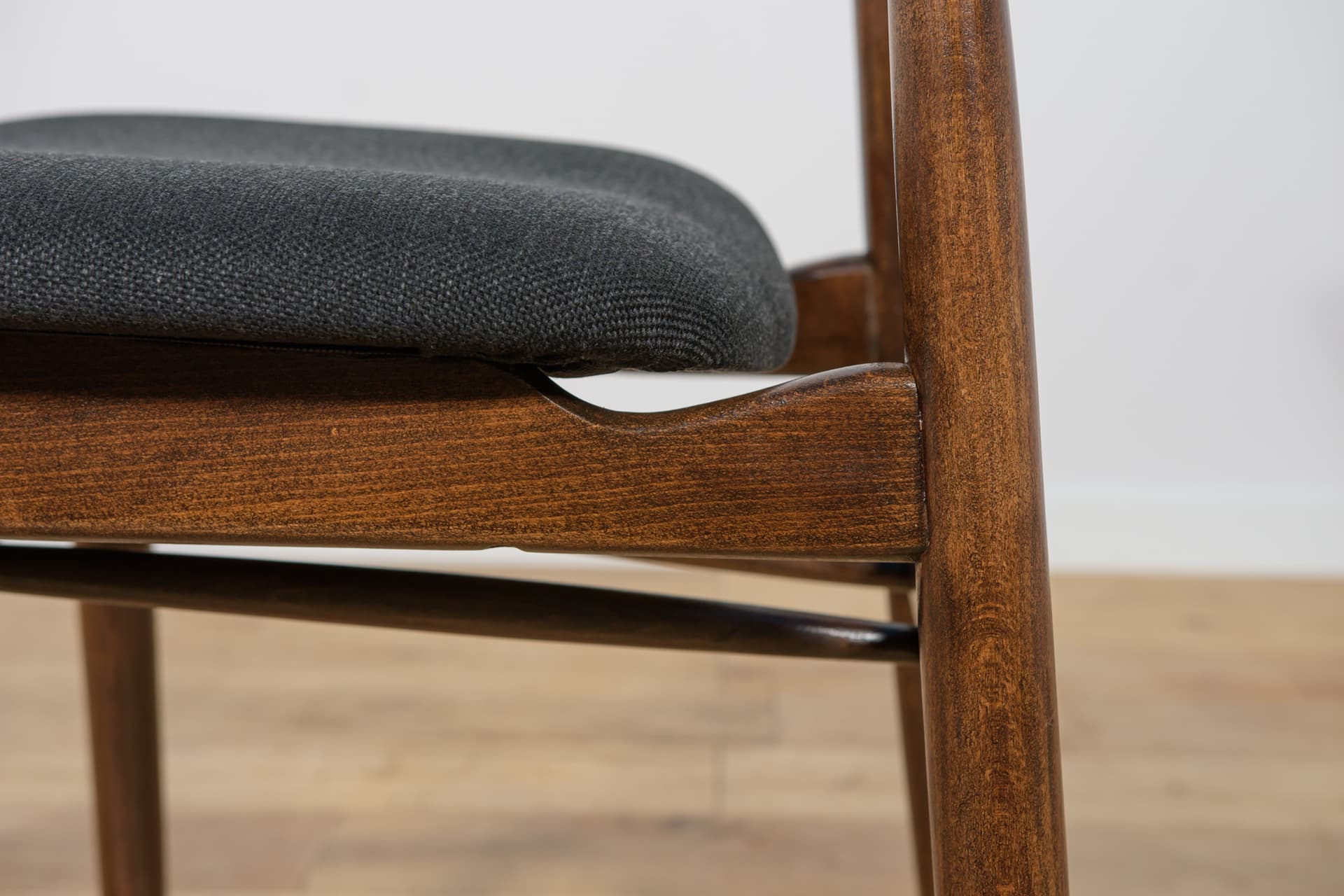 Set of four chairs 5912, brown beech, dark grey fabric, Zamojskie Fabryki Mebli, Poland, 1960s. - 312884
