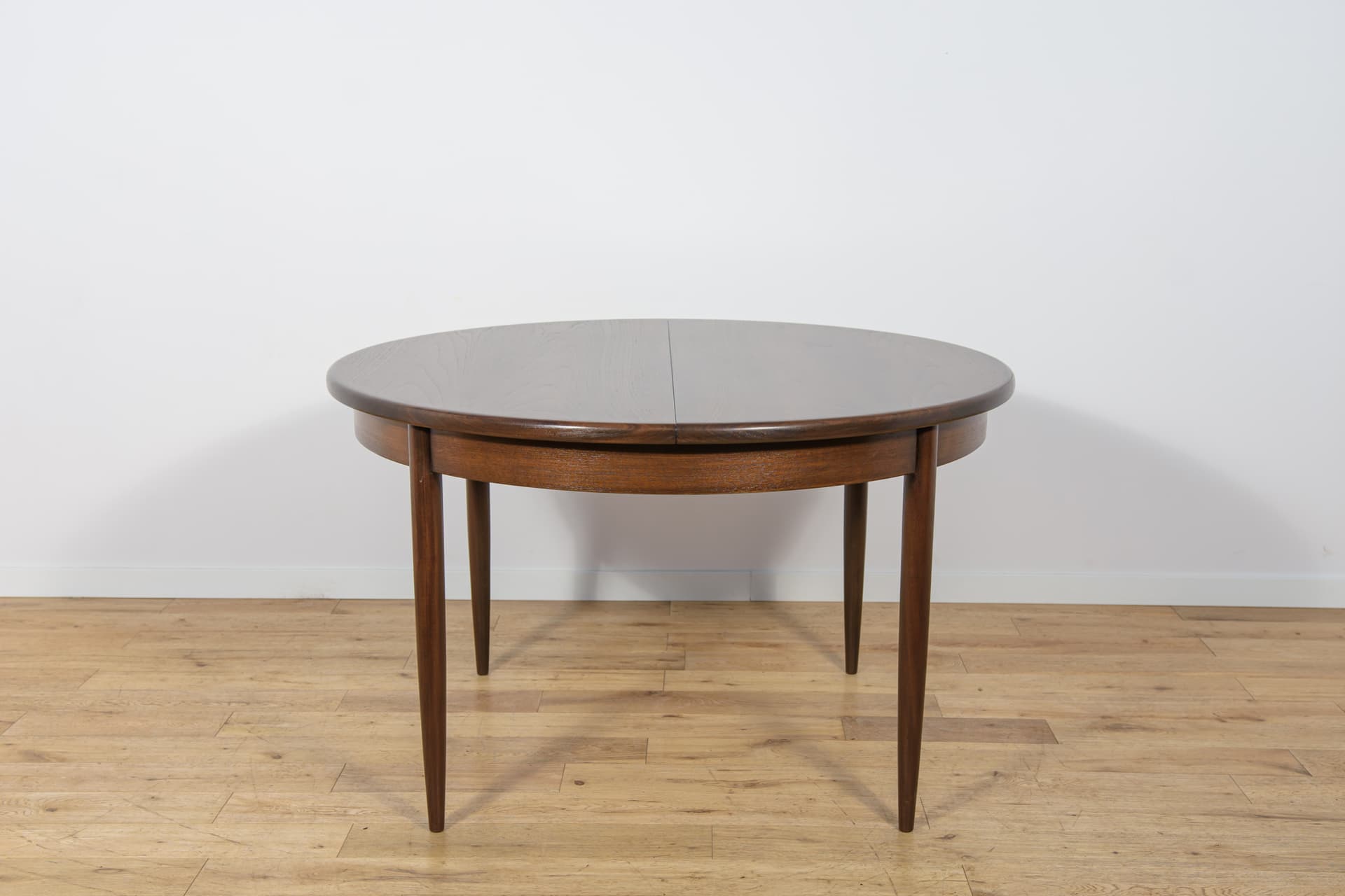 Stół rozkładany okrągły, teak brązowy, G-Plan, Wielka Brytania, lata 60. - 312901