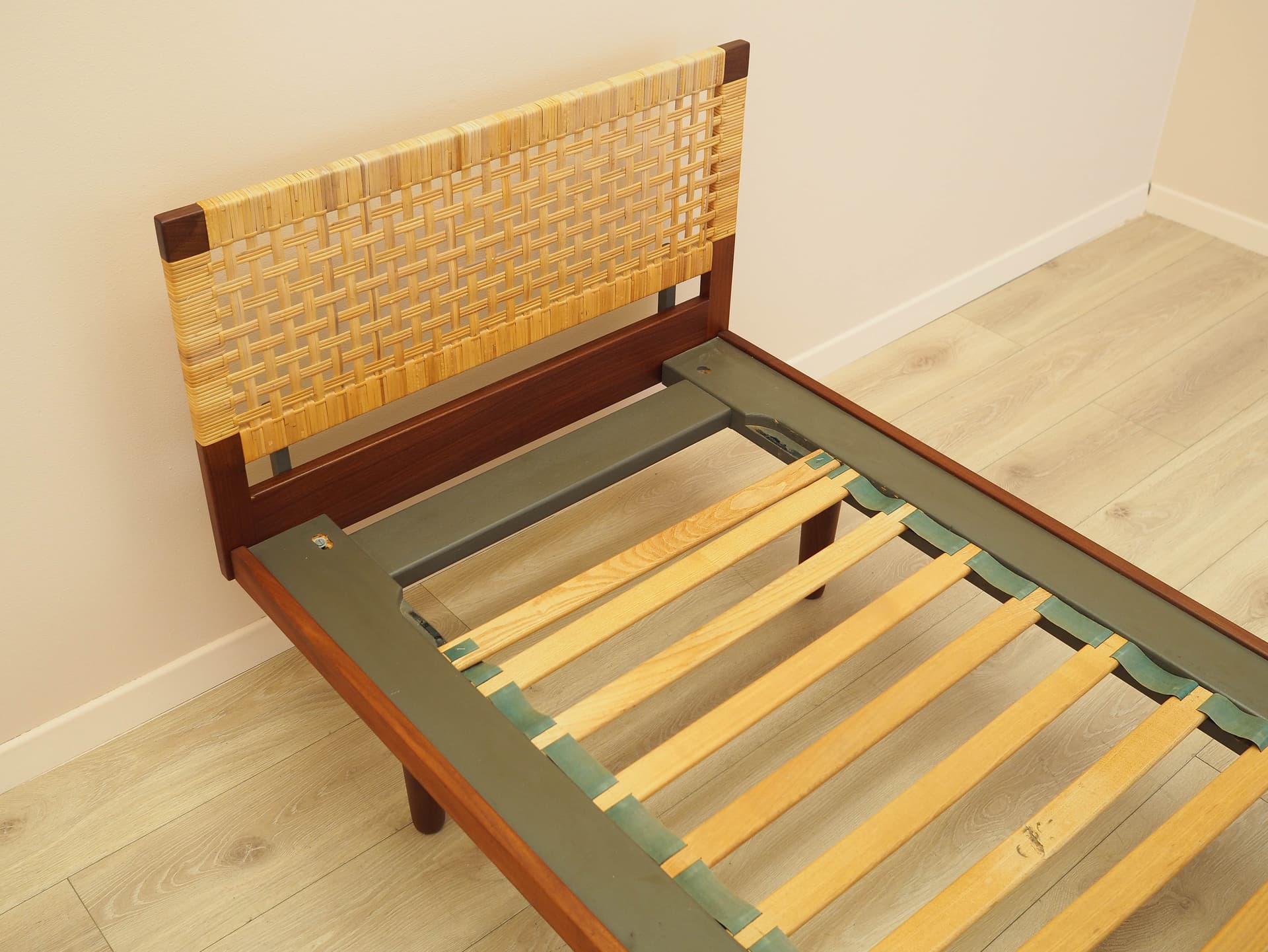 Bed, brown teak, beige rattan, by H. Wegner, Getama, Denmark, 1960s. - 313122