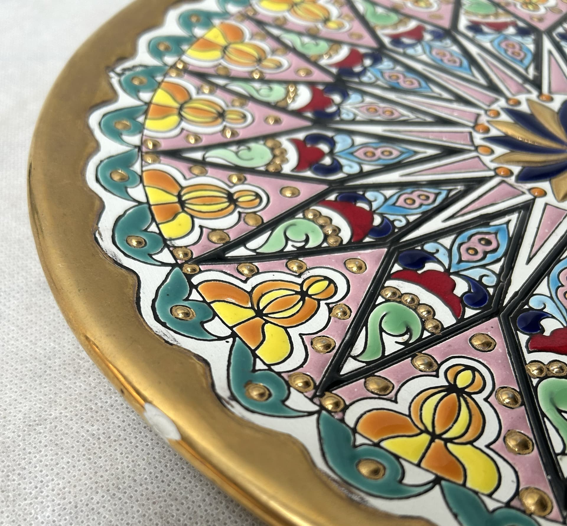 Decorative plate, Artecer, multicolor ceramic, Spain, 1970s. - 313224