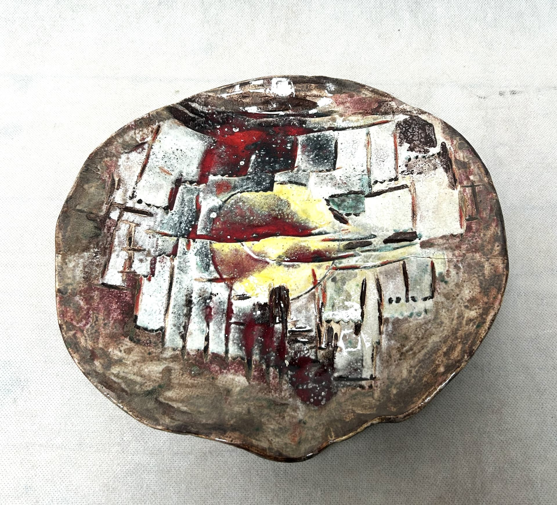 Decorative Wall Plate, brown, ceramics, 1970s. - 313229