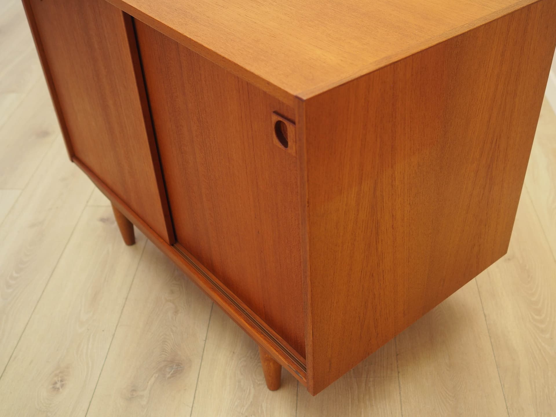 Cabinet, teak, Denmark, 1970s. - 313685