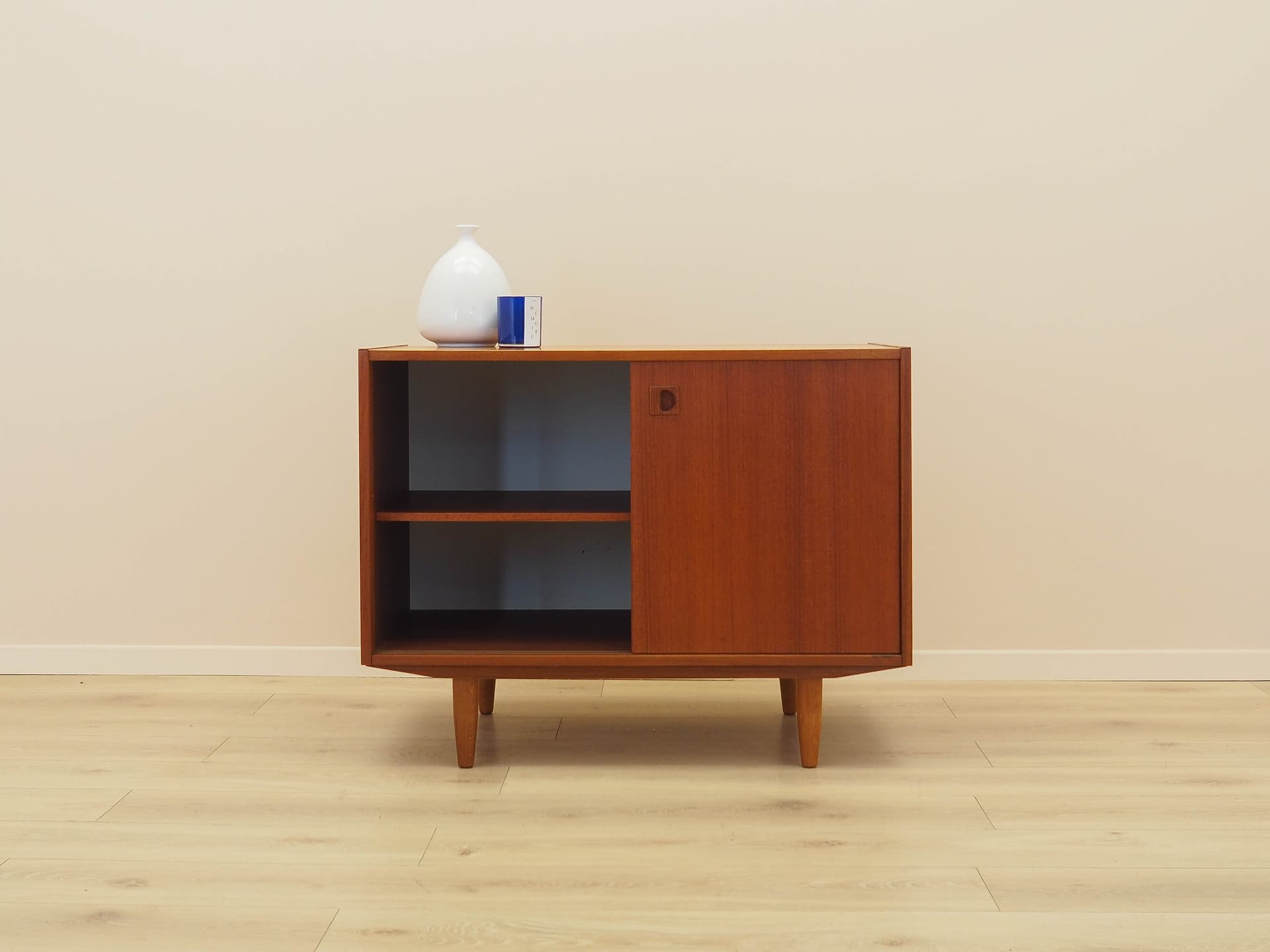 Cabinet, teak, Denmark, 1970s. - 313673