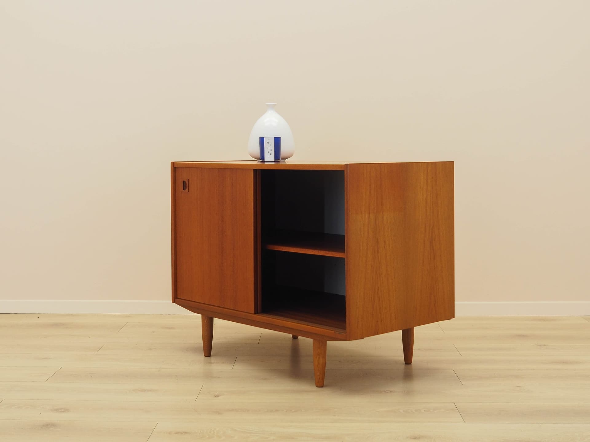 Cabinet, teak, Denmark, 1970s. - 313674