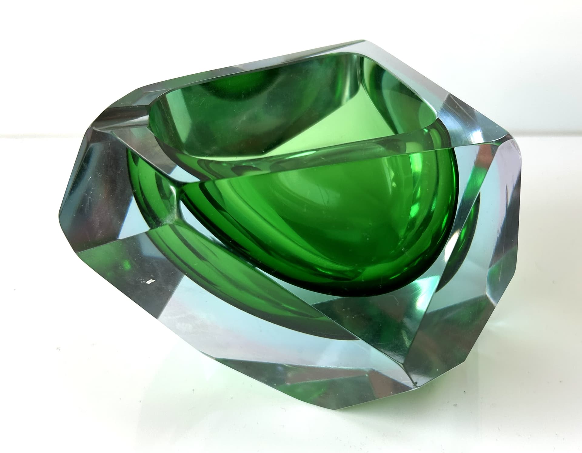 Ashtray Sommerso, green transparent, glass, Murano, Italy, 1970s. - 313787