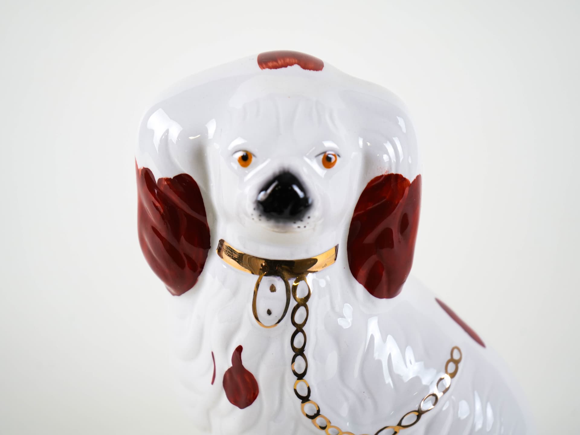 Dog figurine, white burgundy gold ceramics, Beswick England, United Kingdom, 1960s. - 313874