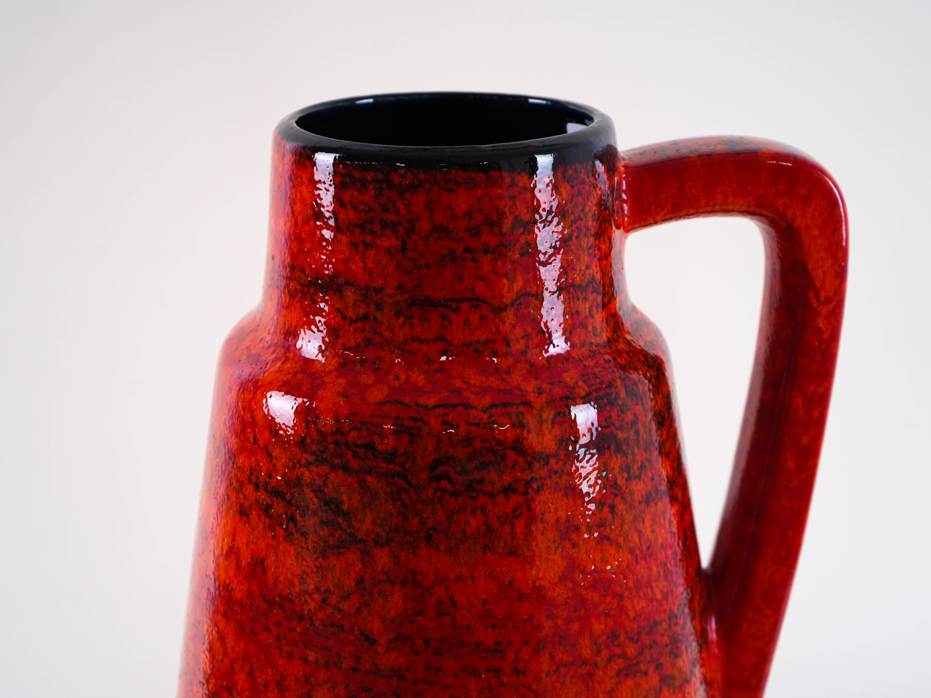 Vase, red orange, ceramics, Germany, 1970s. - 313891