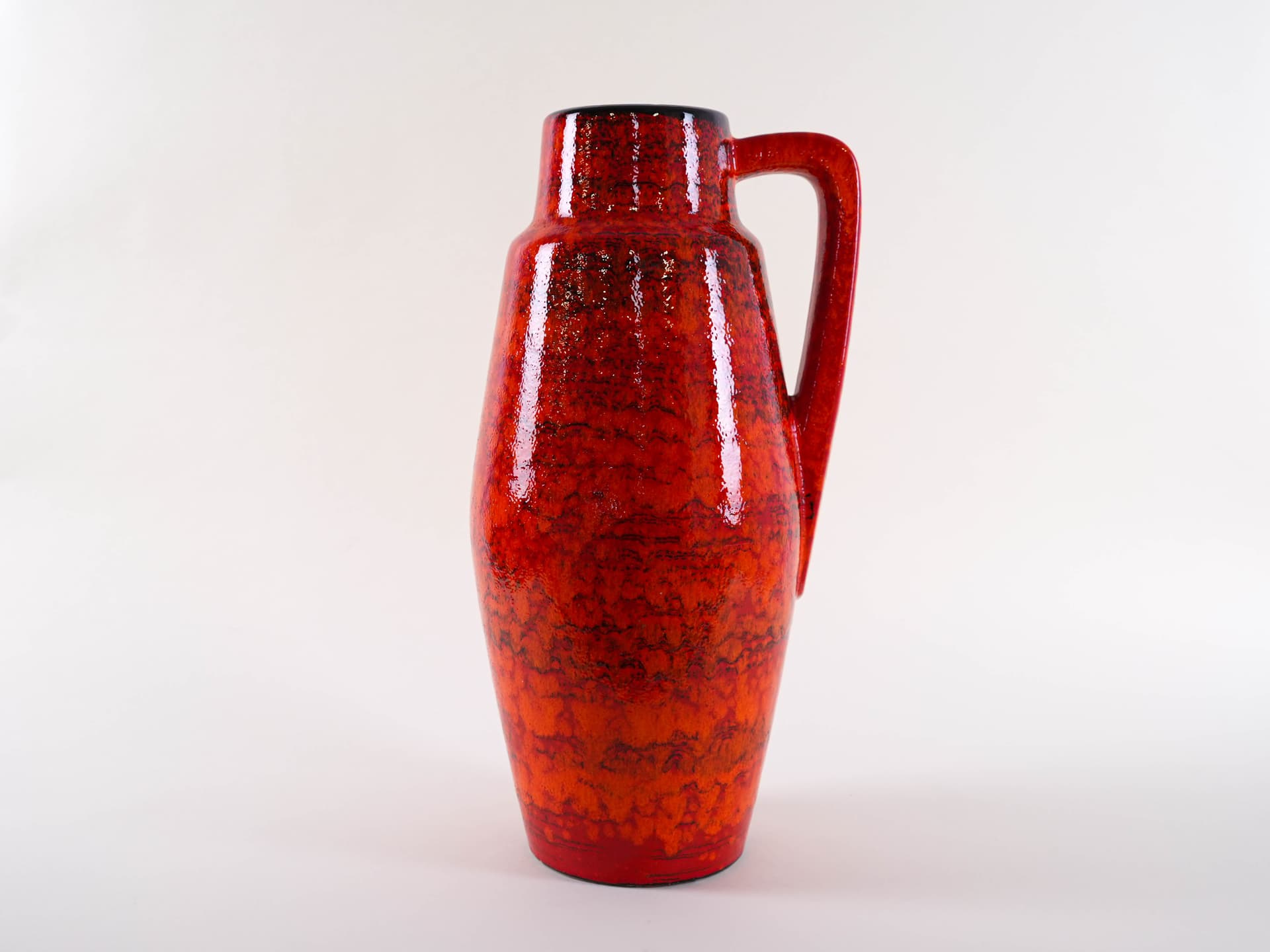 Vase, red orange, ceramics, Germany, 1970s. - 313888
