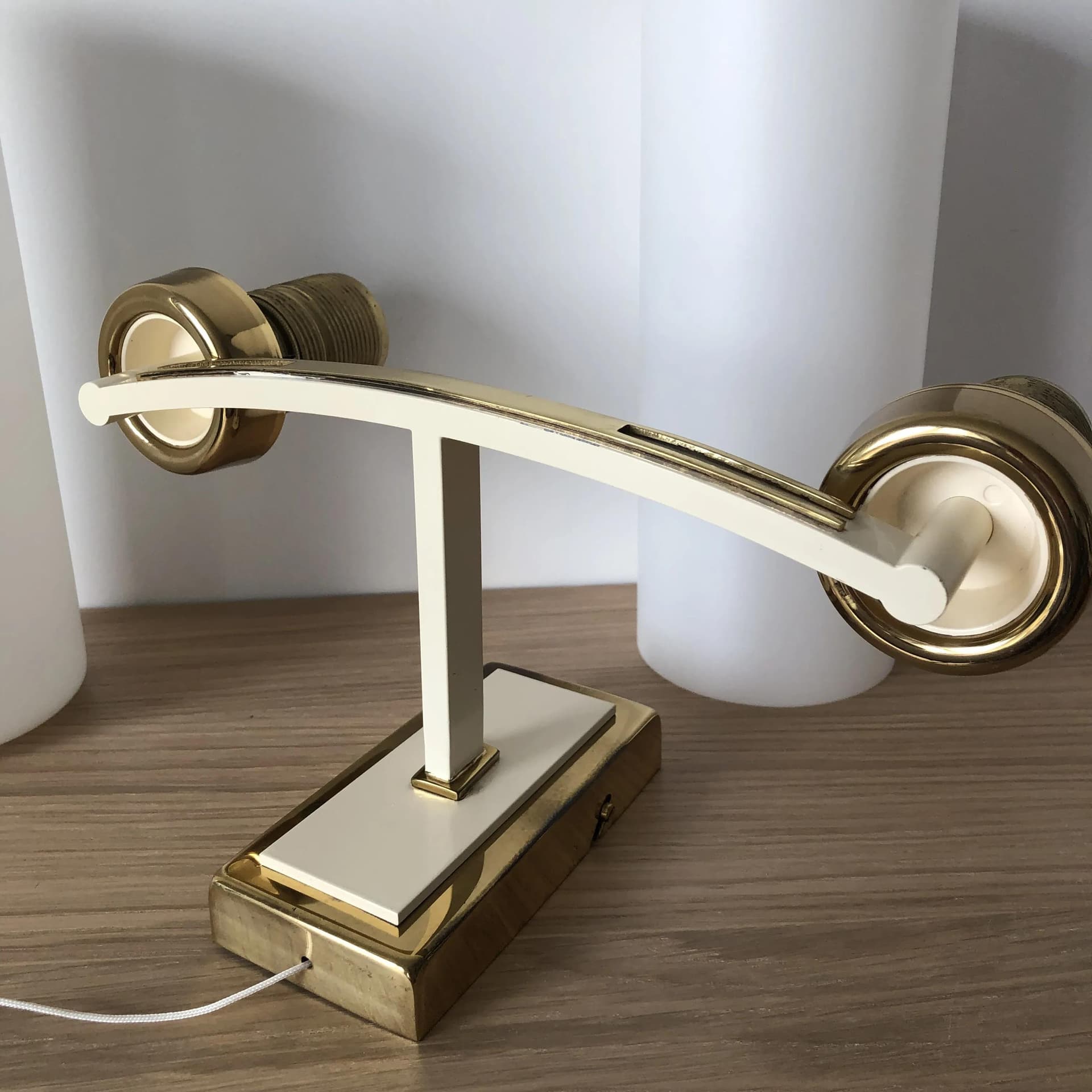 Kinkiet, złocony mosiądz, opałowe szkło, Francja, lata 70. - 23229