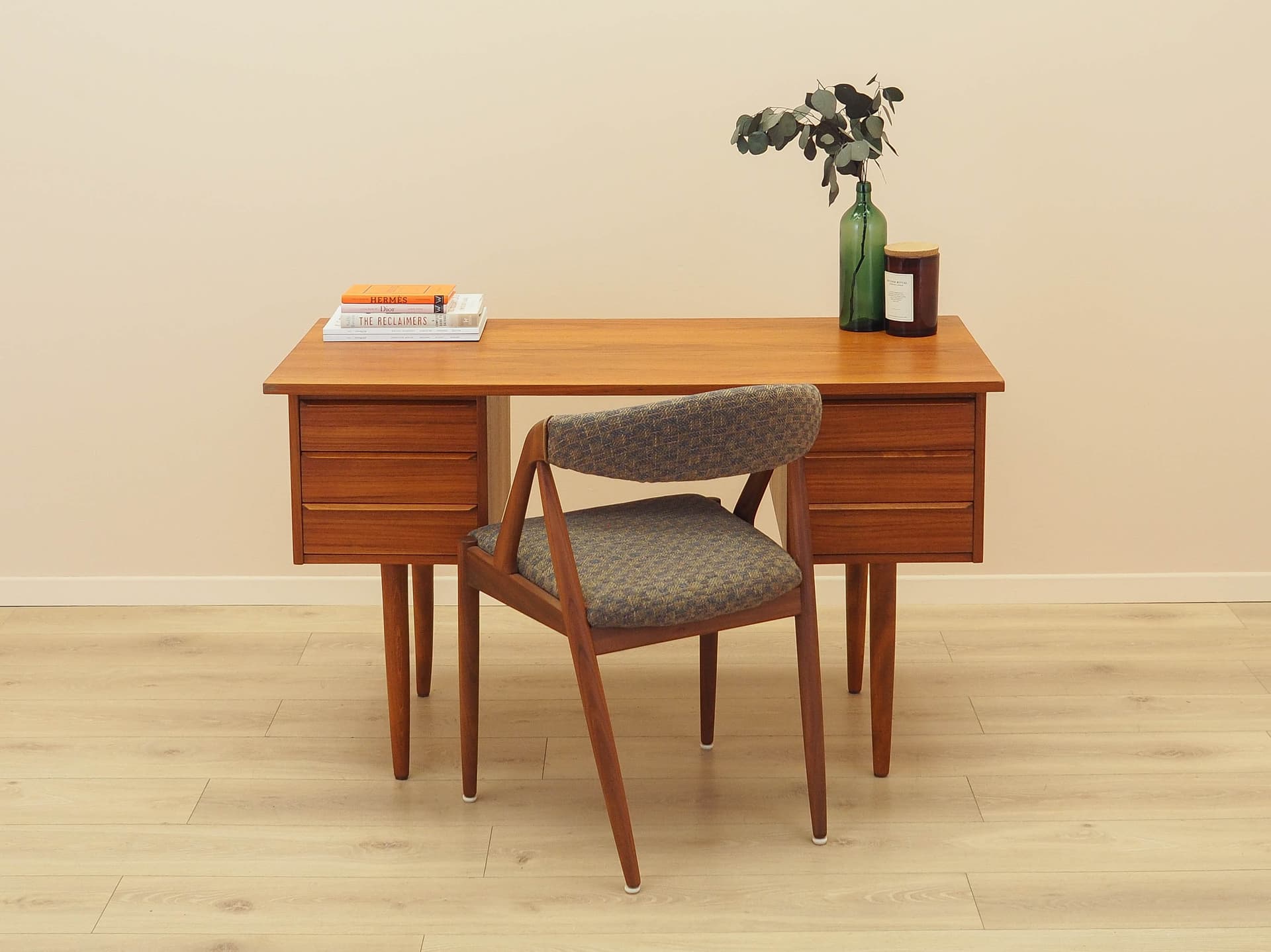 Desk, teak, Denmark, 1970s. - 314090