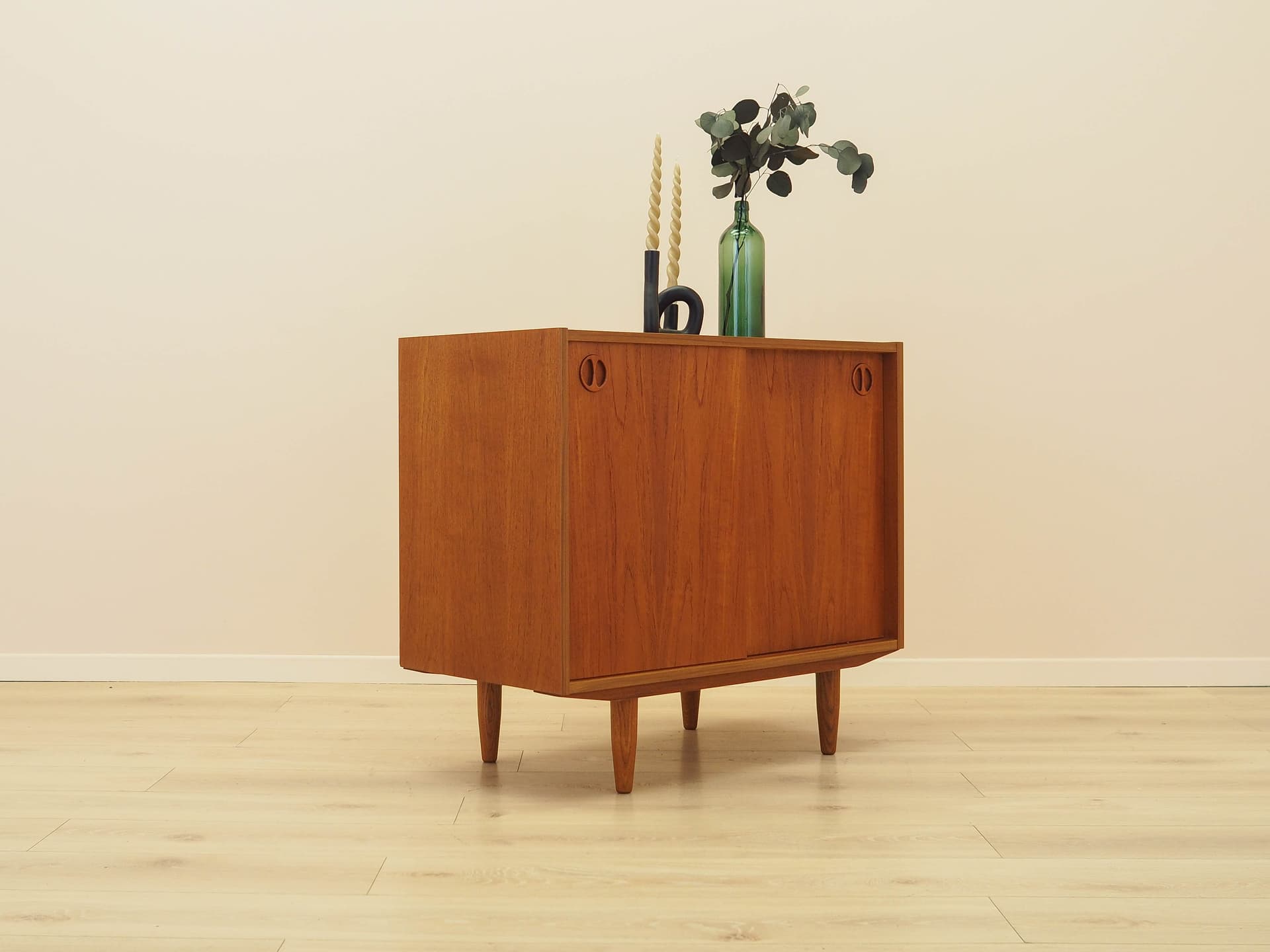 Cabinet, teak brown, Denmark, 1970s. - 314171