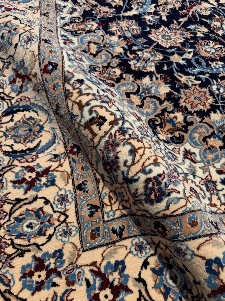 Persian Rug Nain 315x210 cm, navy blue, wool and silk, Iran - 314189