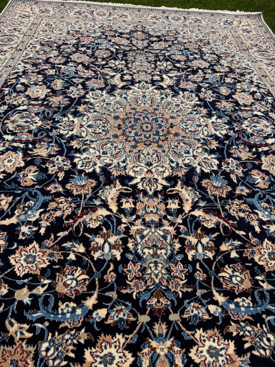 Persian Rug Nain 315x210 cm, navy blue, wool and silk, Iran - 314188