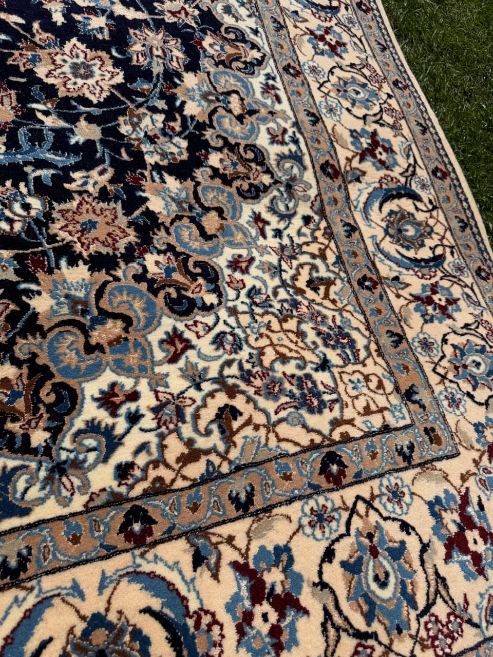 Persian Rug Nain 315x210 cm, navy blue, wool and silk, Iran - 314187