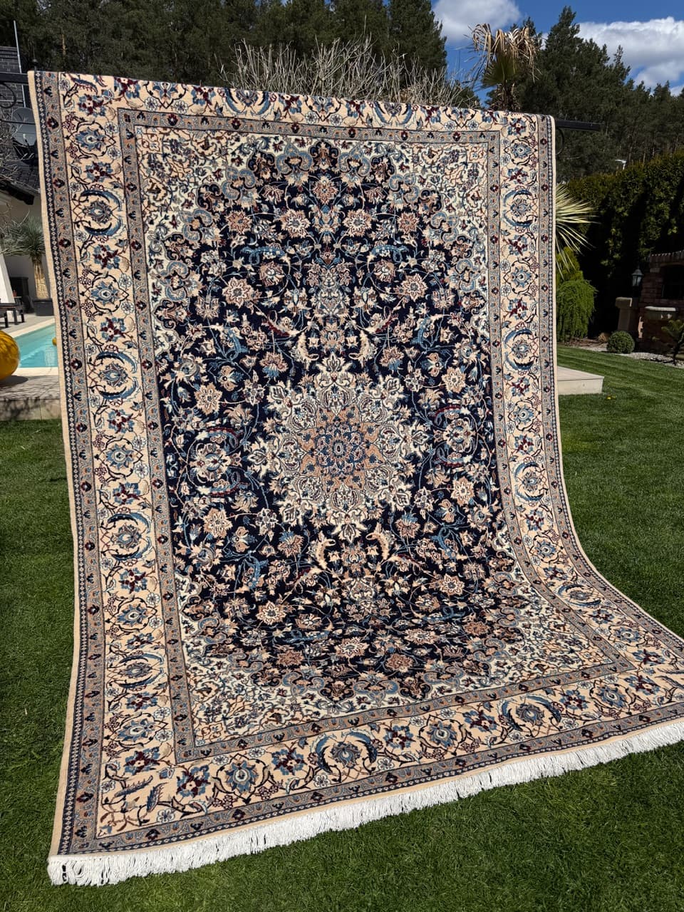 Persian Rug Nain 315x210 cm, navy blue, wool and silk, Iran - 314180
