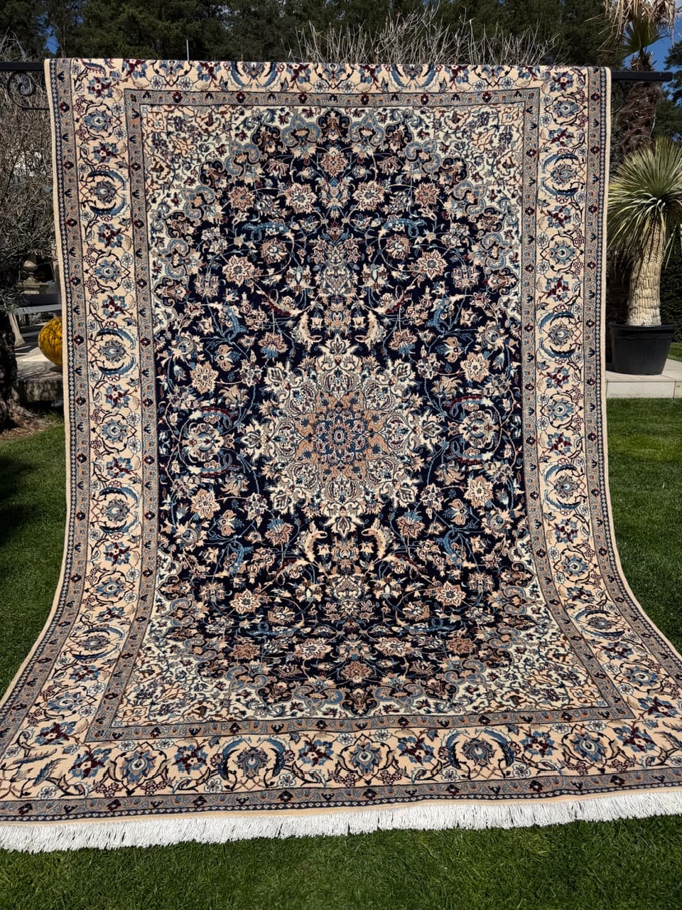 Persian Rug Nain 315x210 cm, navy blue, wool and silk, Iran - 314179