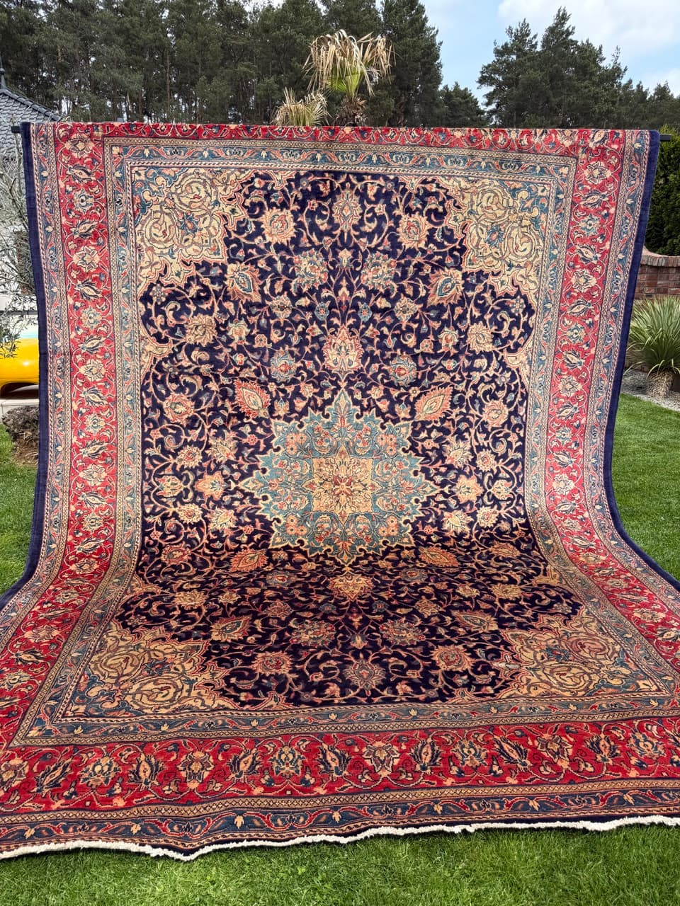 Rug Isfahan 400x300 cm, navy blue, wool, Iran - 314235