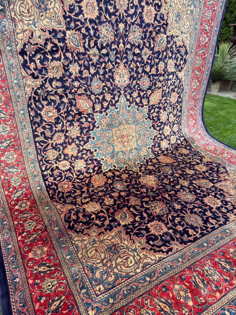 Rug Isfahan 400x300 cm, navy blue, wool, Iran - 314242