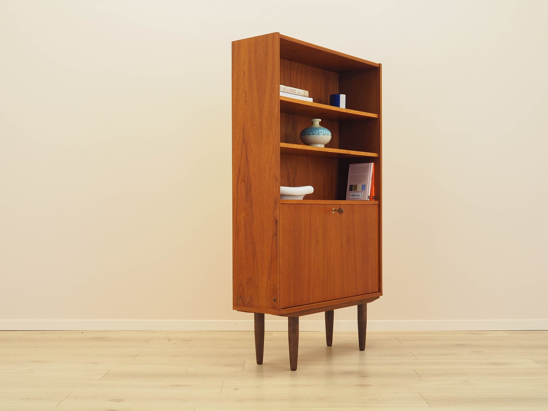 Bookcase, brown teak, brown wood, Denmark, 1970s. - 314397