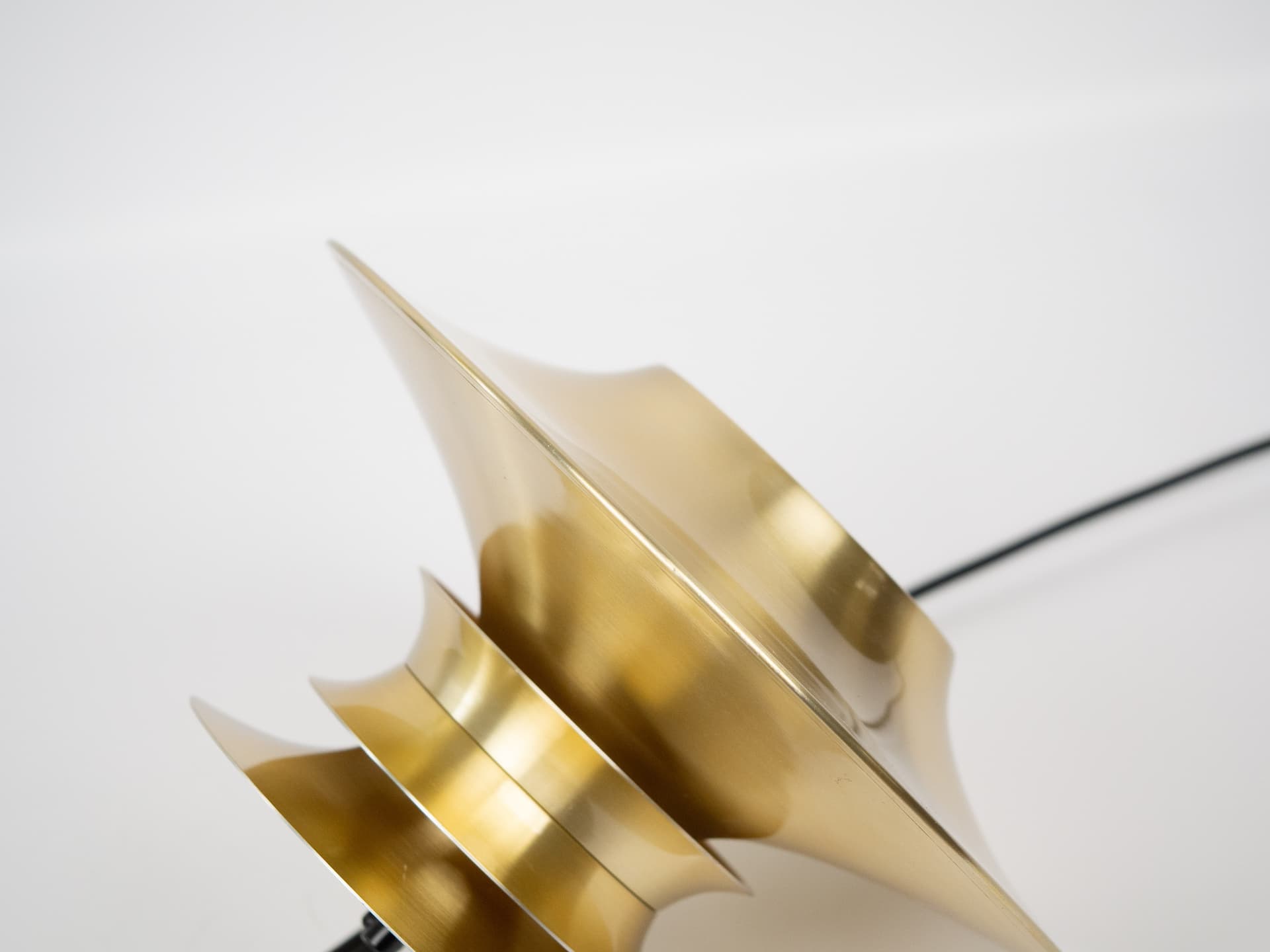 Lampa wisząca, złoty, aluminium, proj. B. Nordsted, Dania, lata 70. - 314662