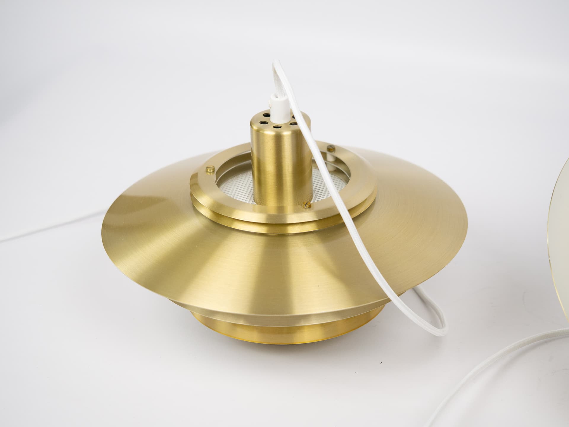 Para lamp wiszących Verona, aluminium złoty, proj. K. Wiborg, Jeka, Dania, lata 80. - 314689