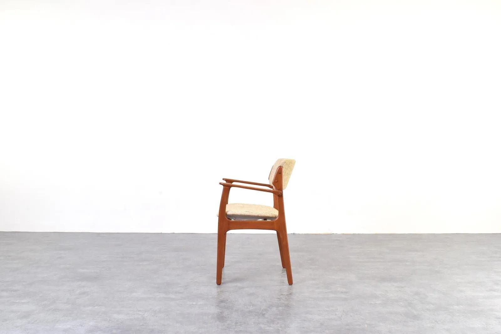 Chair Model 49, brown teak, beige wool, by E. Buch, O.D. Møbler, Denmark, 1960s. - 316352