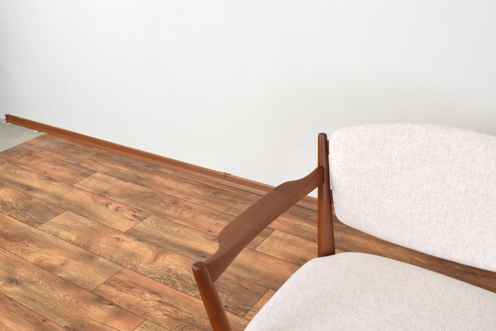 Sofa Kaminstolen, beige wool, brown teak, by F. Kayser, A. Relling, Arnestad Bruk, Norway, 1950s. - 316312