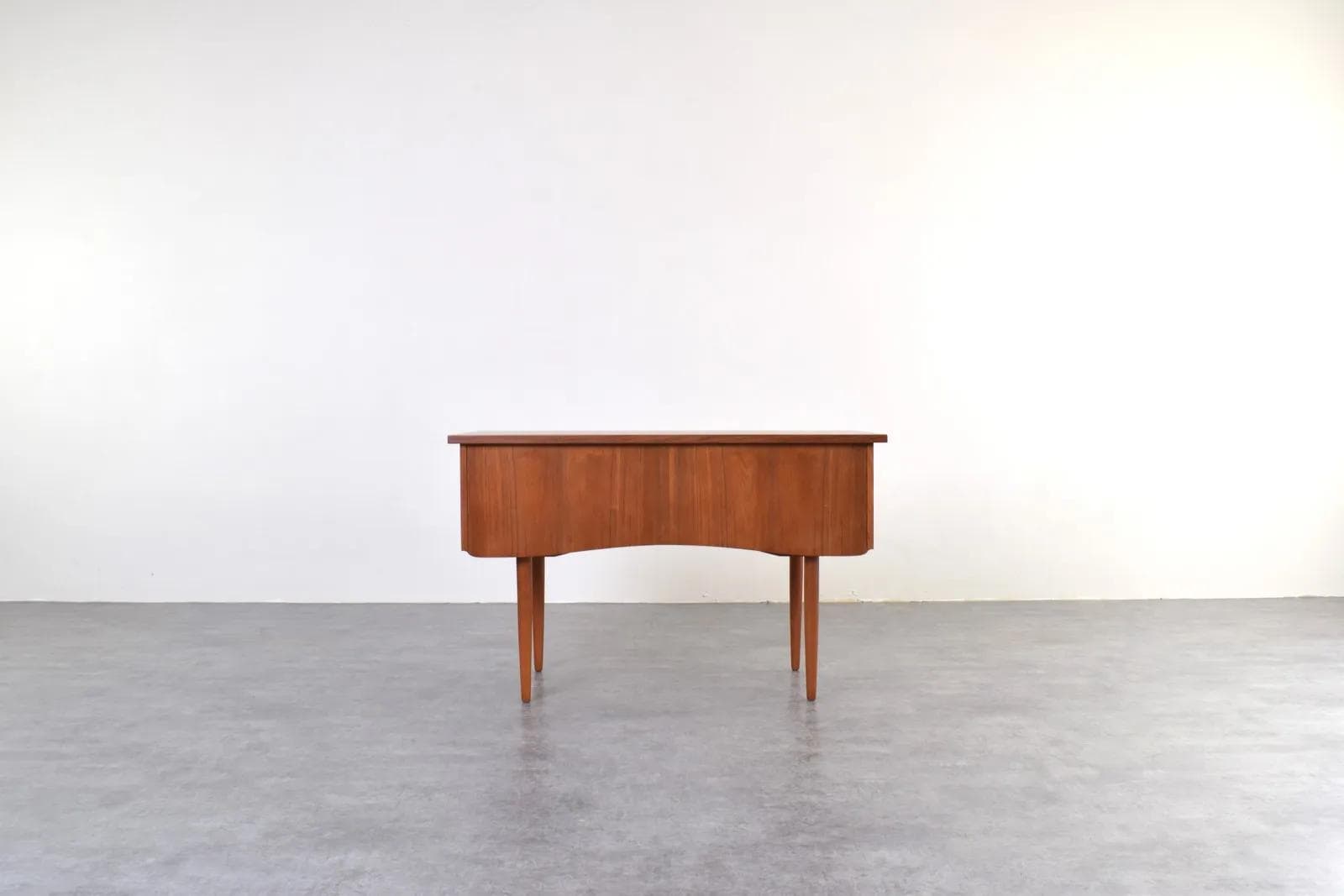Desk, brown teak, Denmark, 1960s - 316305
