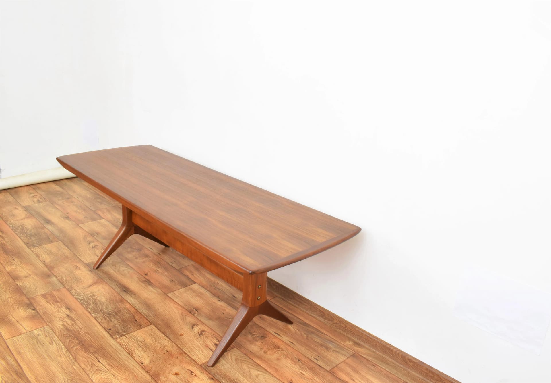 Coffee table, brown teak wood, by J. Andersen, Denmark, 1960s. - 316061