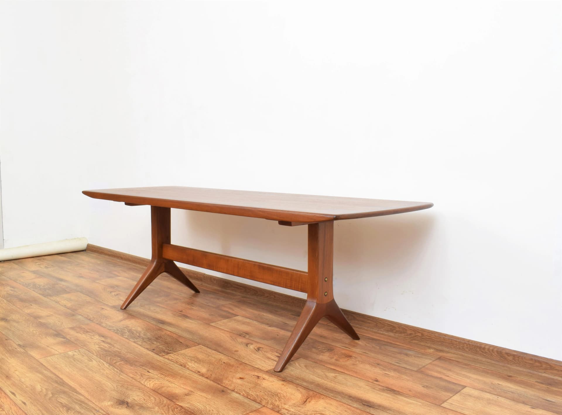 Coffee table, brown teak wood, by J. Andersen, Denmark, 1960s. - 316059