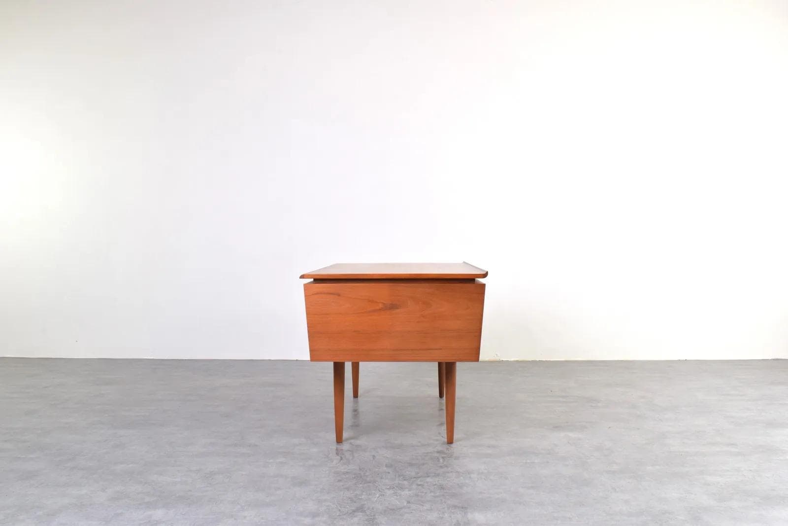 Desk, brown, teak, Denmark, 1960s - 316018