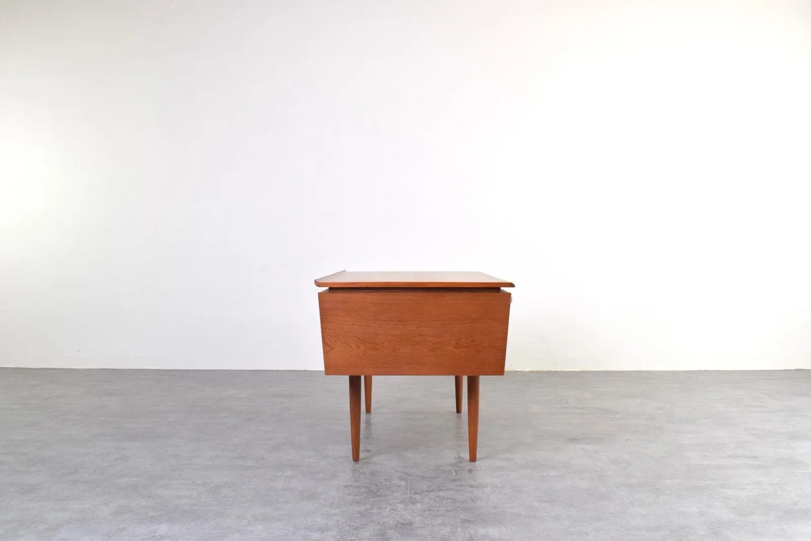 Desk, brown, teak, Denmark, 1960s - 316020