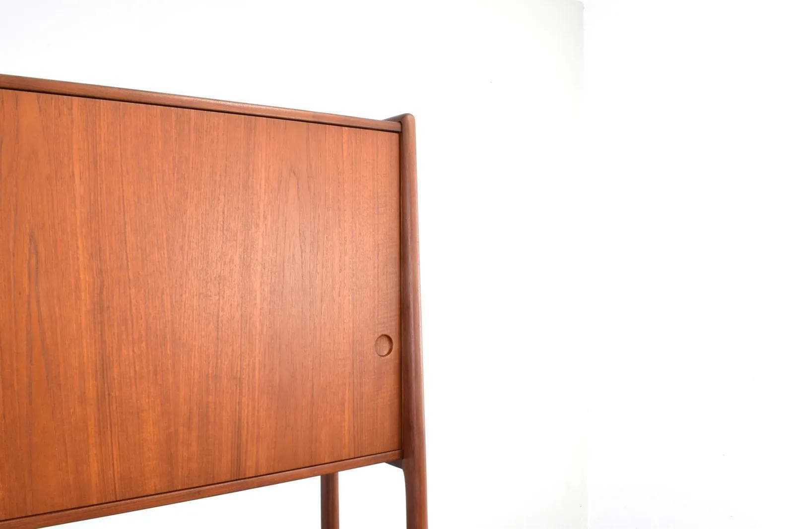 Sideboard RY-20, brown teak, by H. Wegner, Denmark, 1950s. - 315965