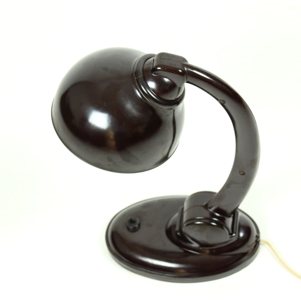 Lampa stołowa 11126, bakelit ciemnobrązowy, proj. E. K. Cole, Czechosłowacja, lata 50. - 314721