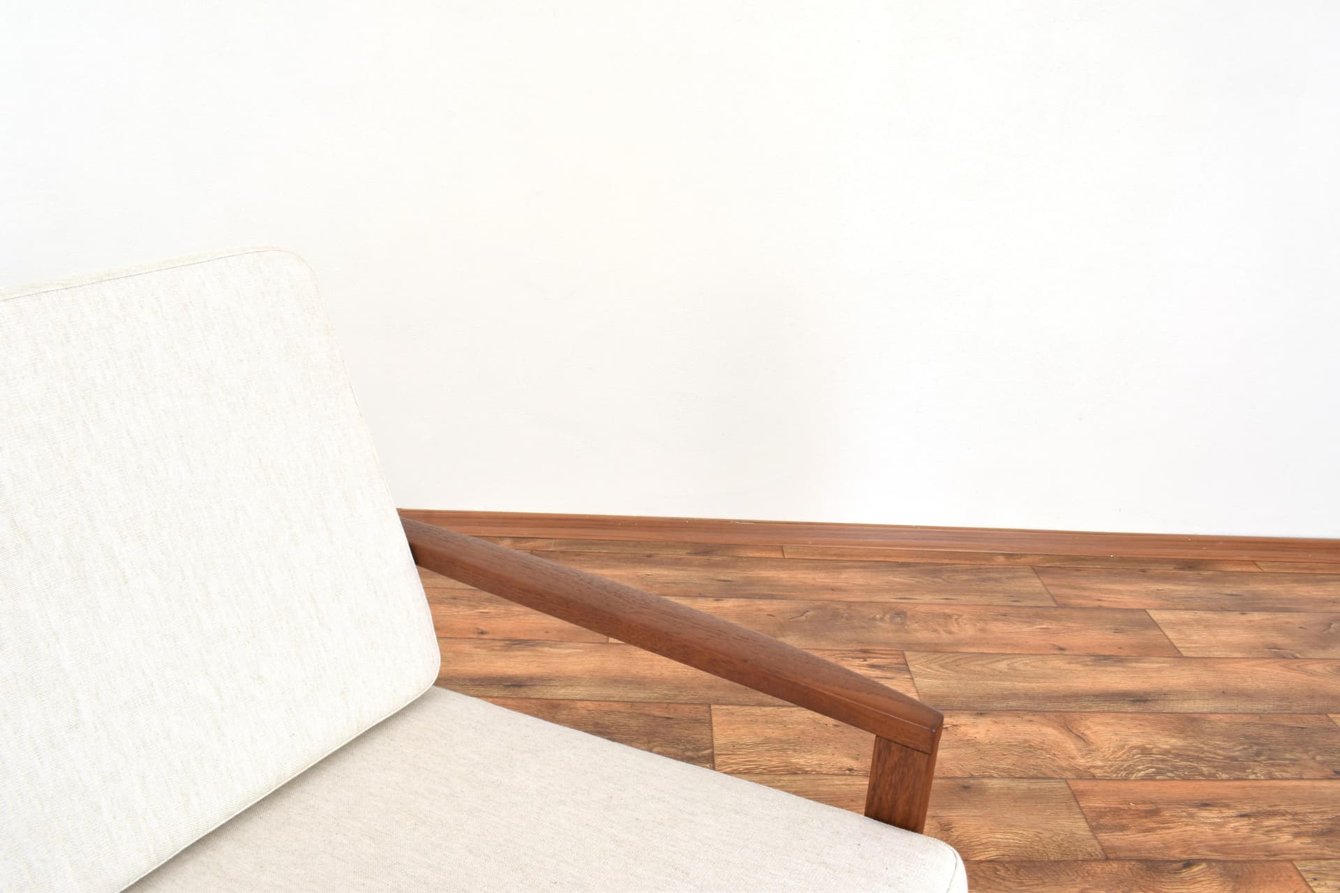 Fotel, teak brązowy, tkanina beżowa, Dania, lata 60. - 315909