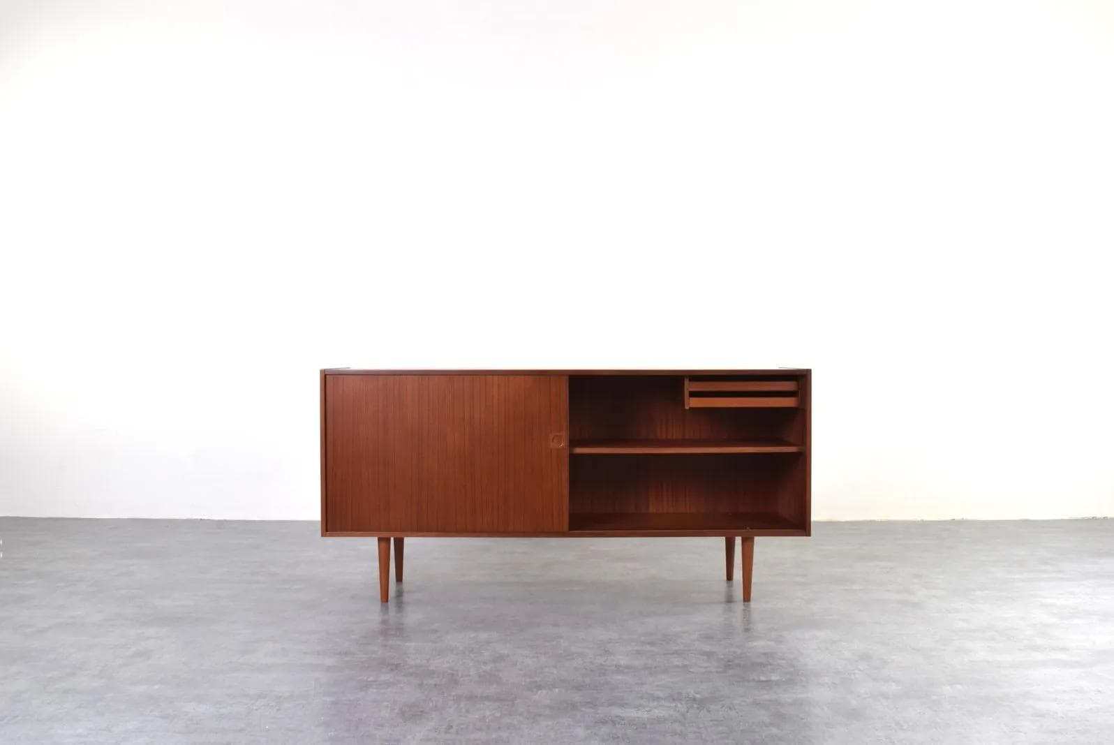 Sideboard, brown teak, Farsø Møbelfabrik, Denmark, 1960s. - 315898