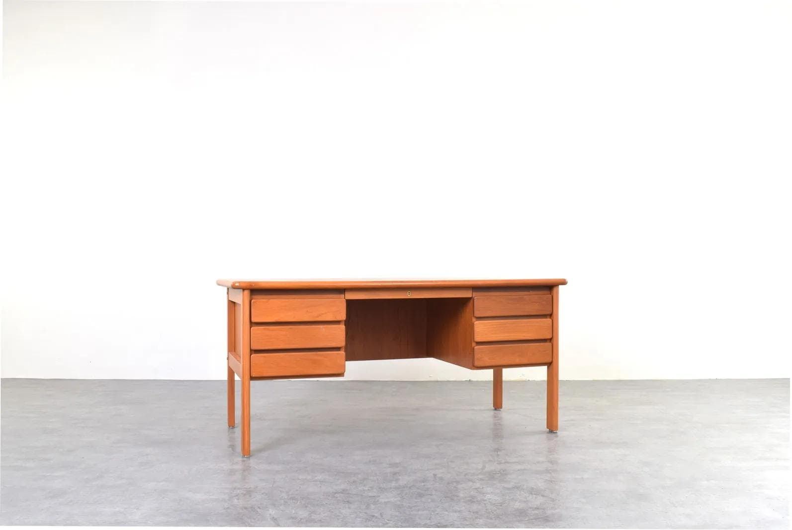 Desk, brown teak, Denmark, 1970s - 315886