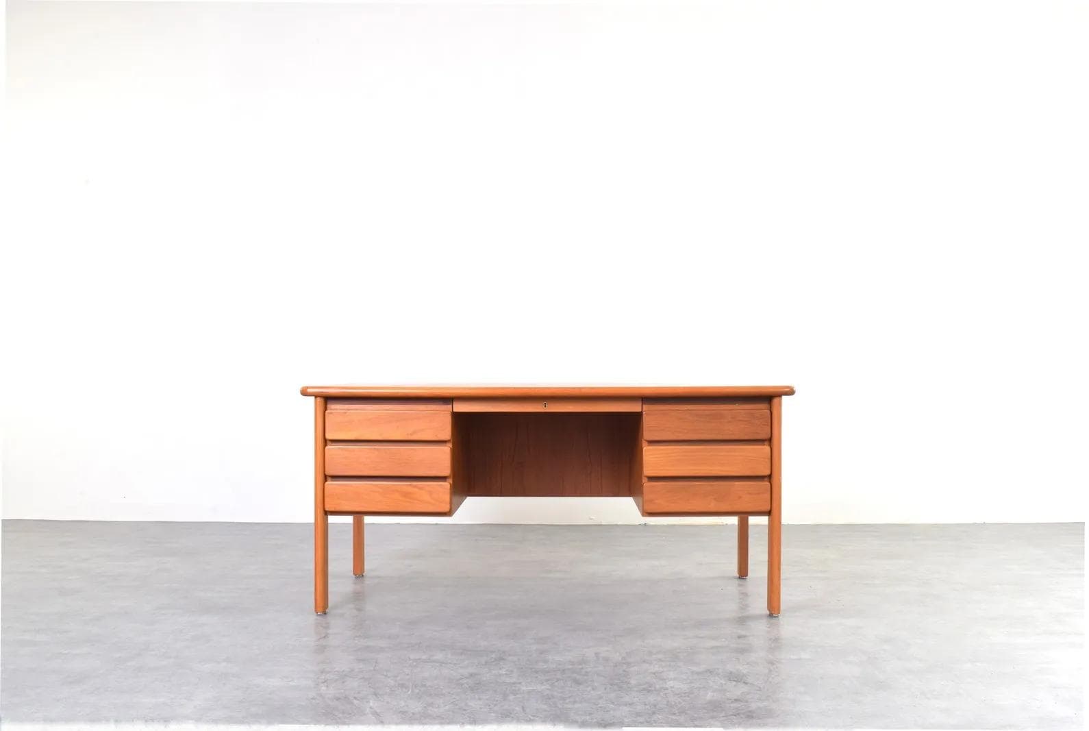 Desk, brown teak, Denmark, 1970s - 315880