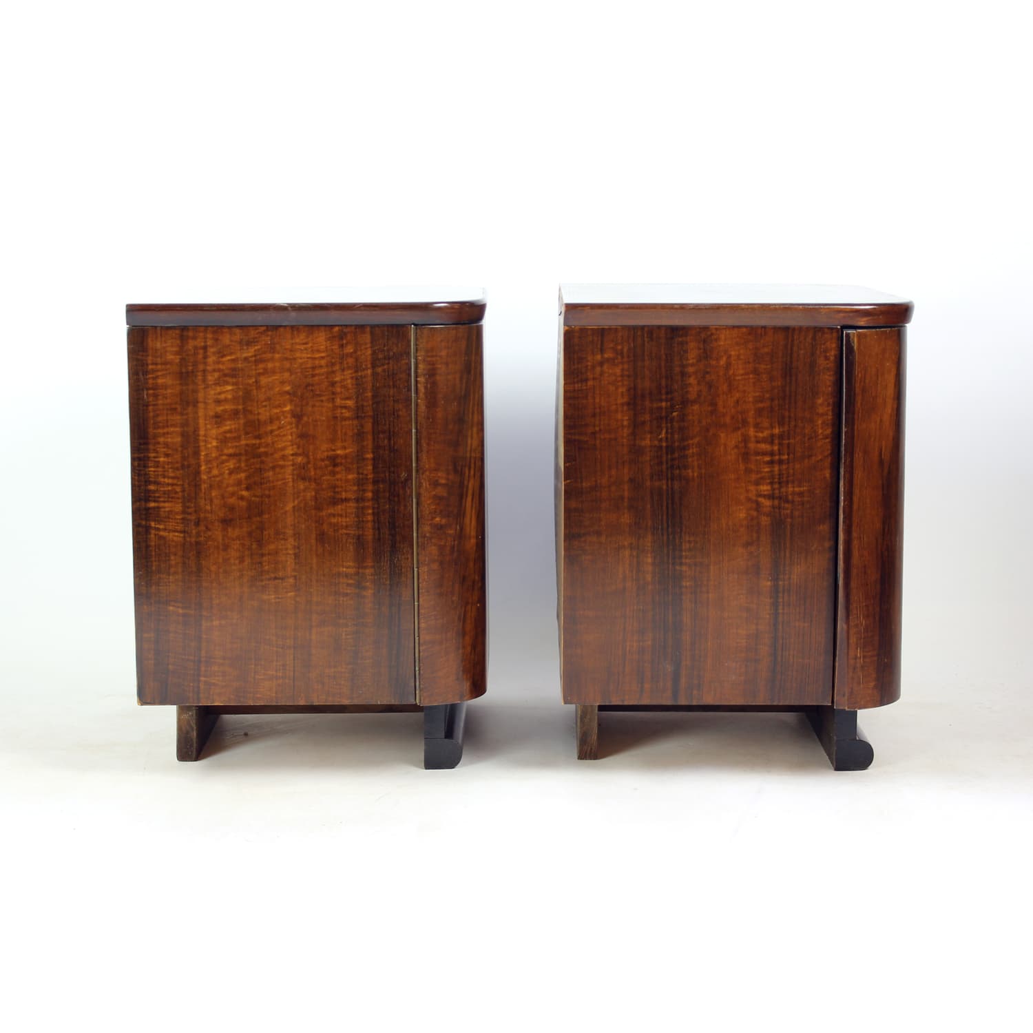 Pair of nightstands, brown, Czechoslovakia, 1950s - 314733