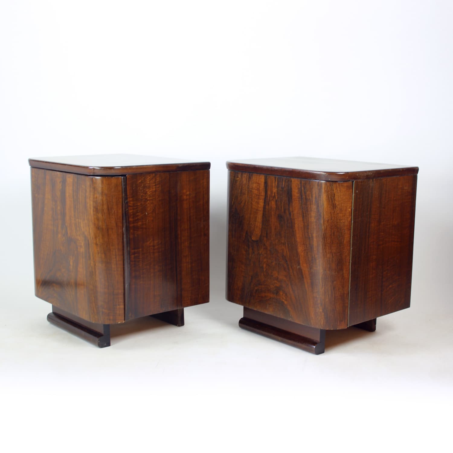 Pair of nightstands, brown, Czechoslovakia, 1950s - 314734