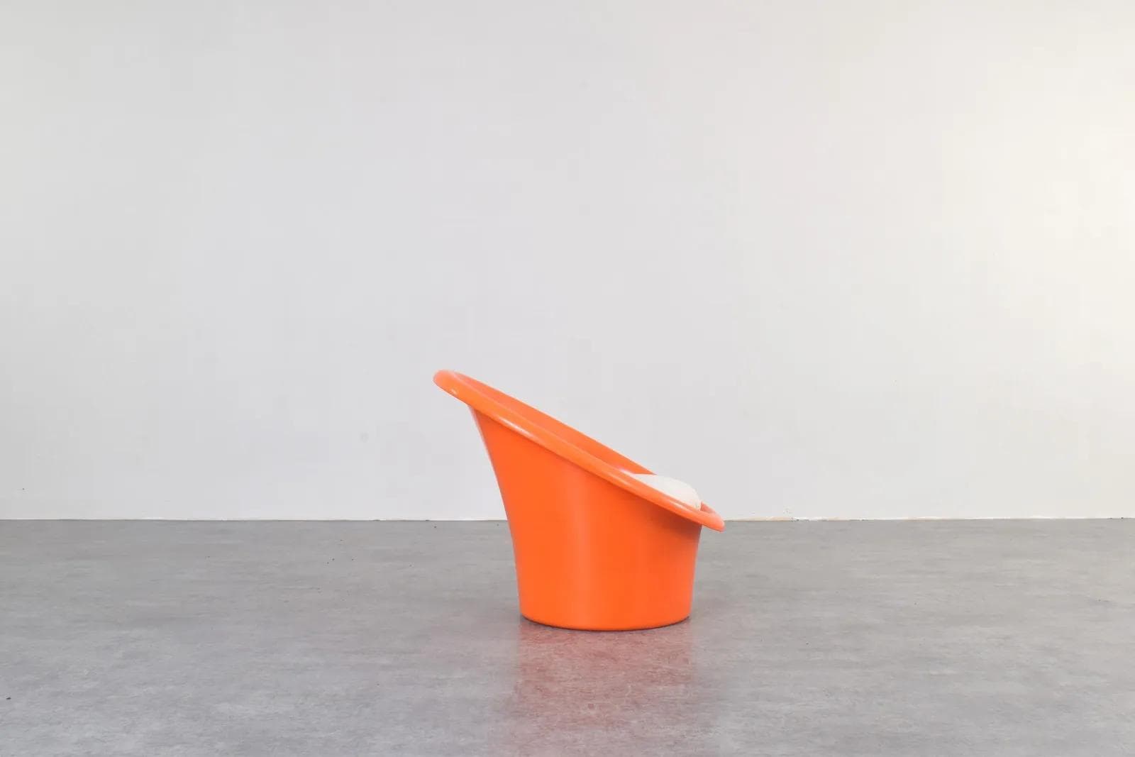 Para foteli Skopa, plastik pomarańczowy, bawełna beżowa, proj. O. Gjerløv-Knudsen & T. Lind, Ikea, Szwecja, lata 70. - 315843