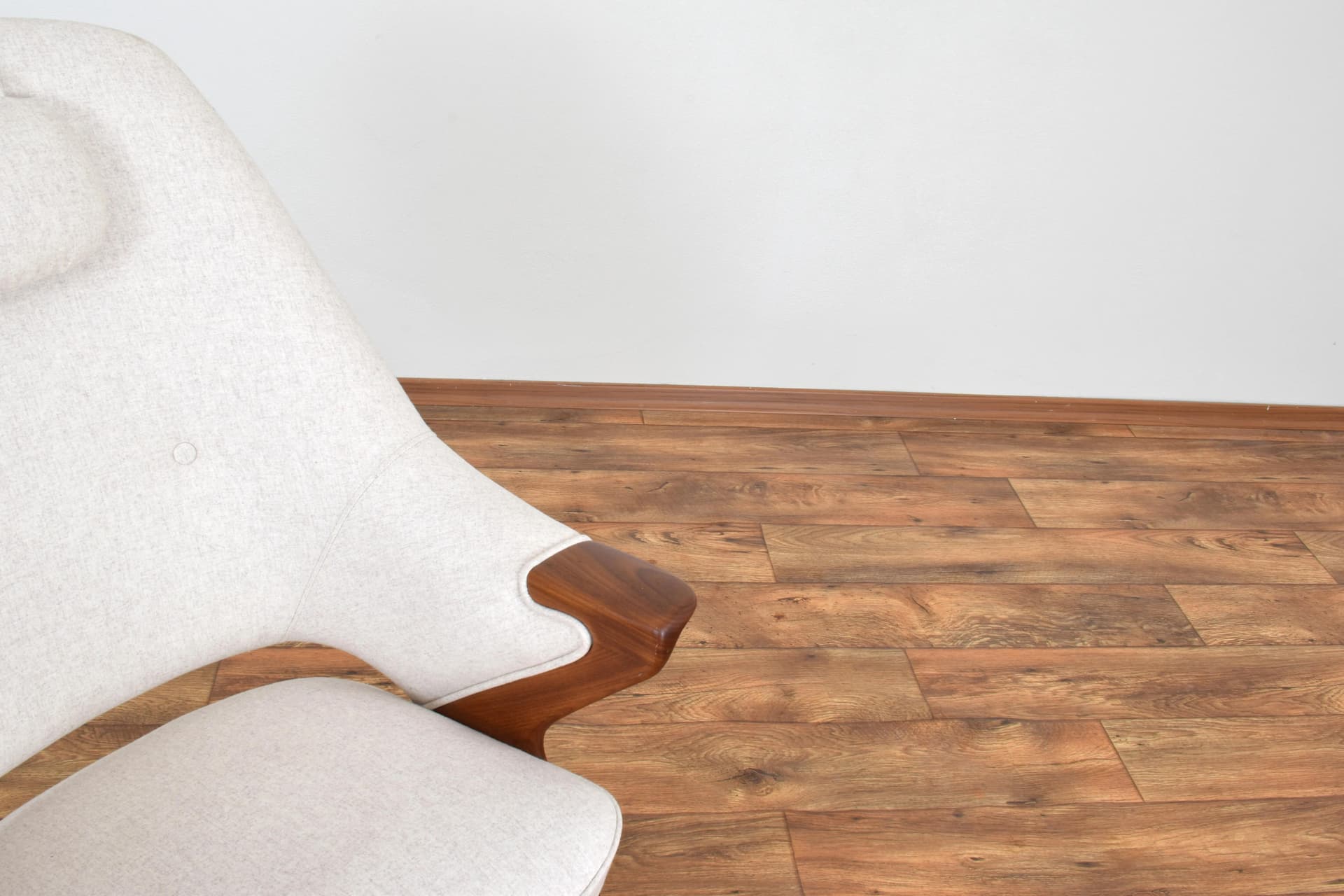 Armchair Bravo, brown teak, beige wool, by S. Resell, Rastad & Relling, Norway, 1950s. - 315765