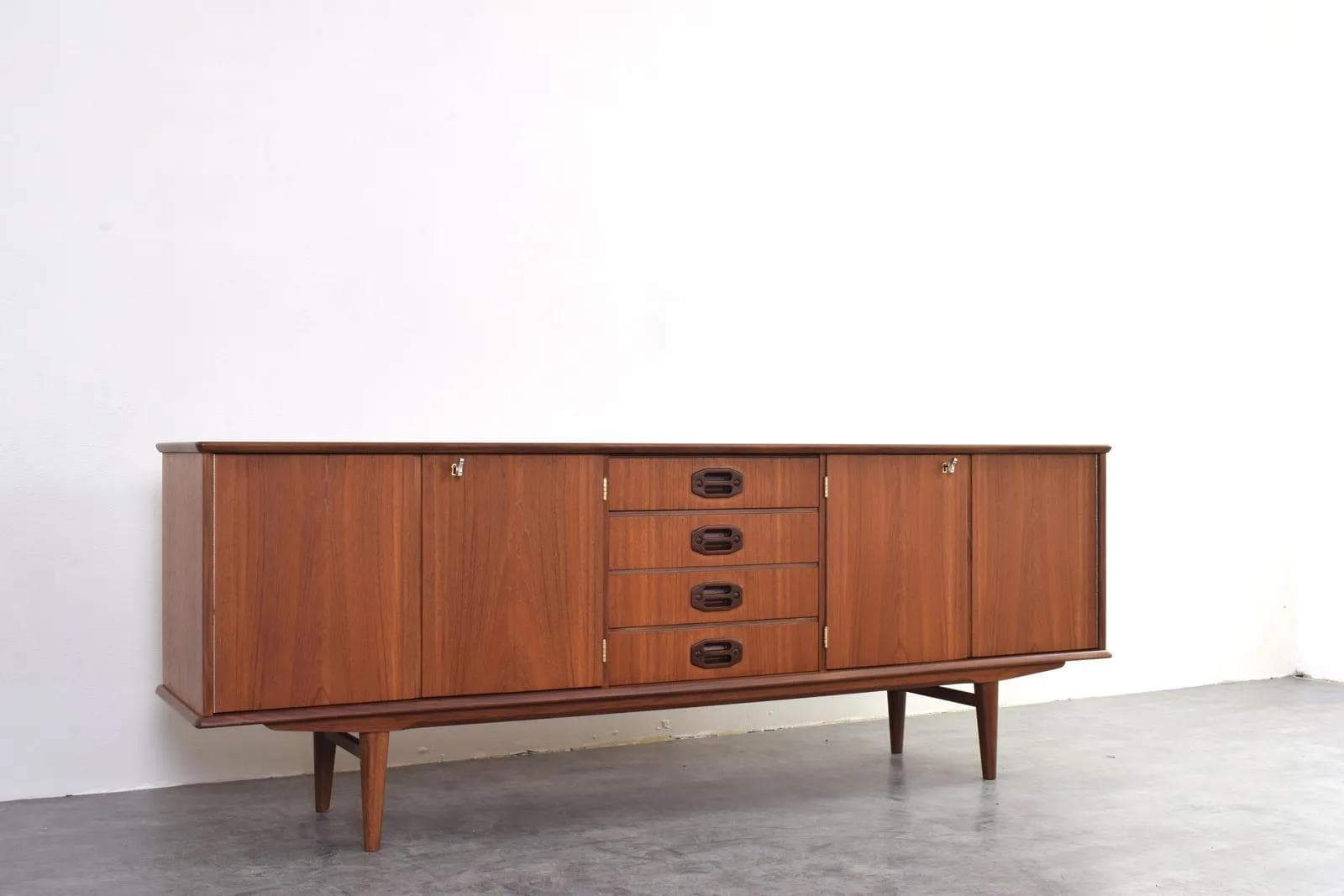 Sideboard, brown, teak, Denmark, 1960s. - 315705