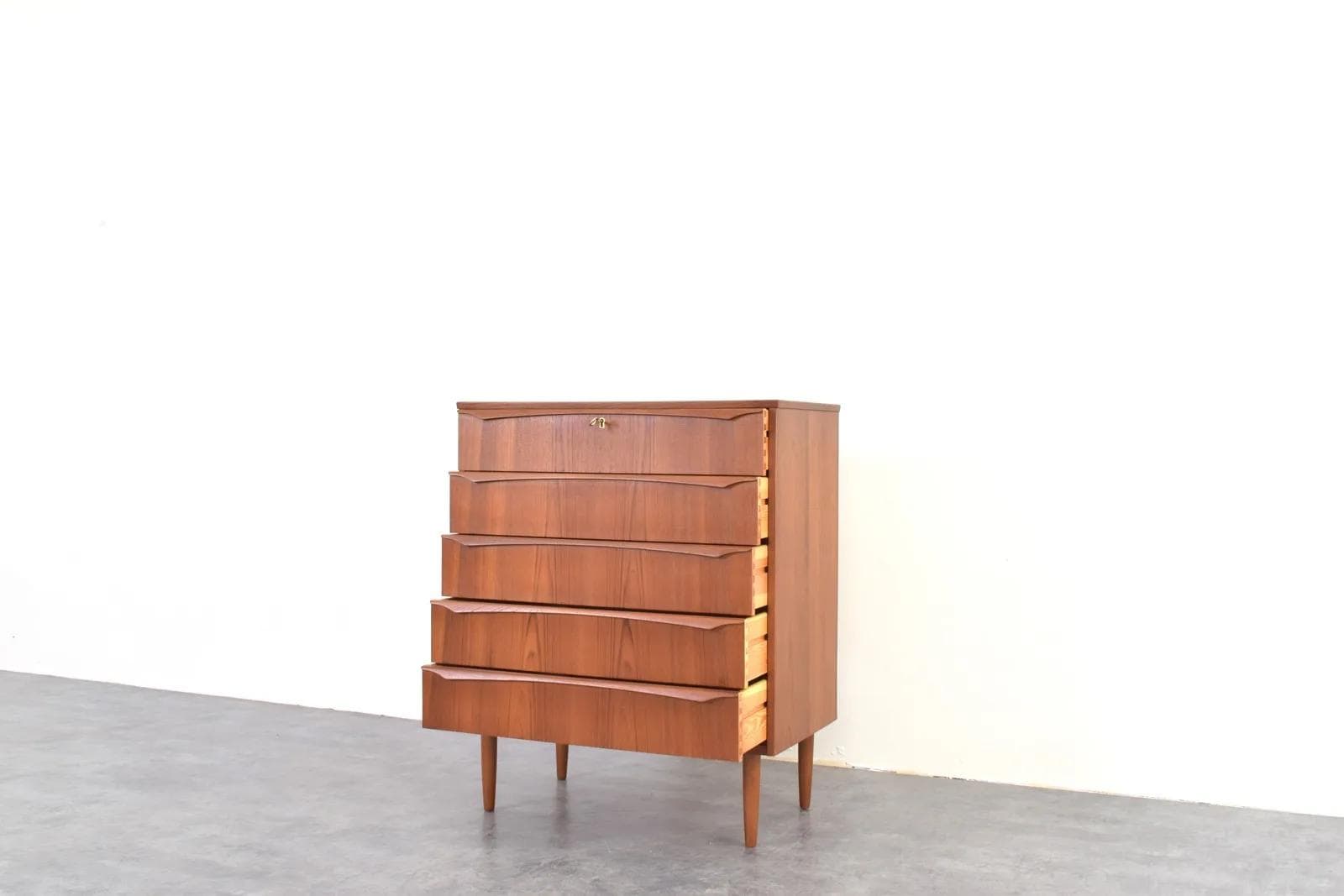 Chest of drawers, brown teak, Denmark, 1960s. - 315684